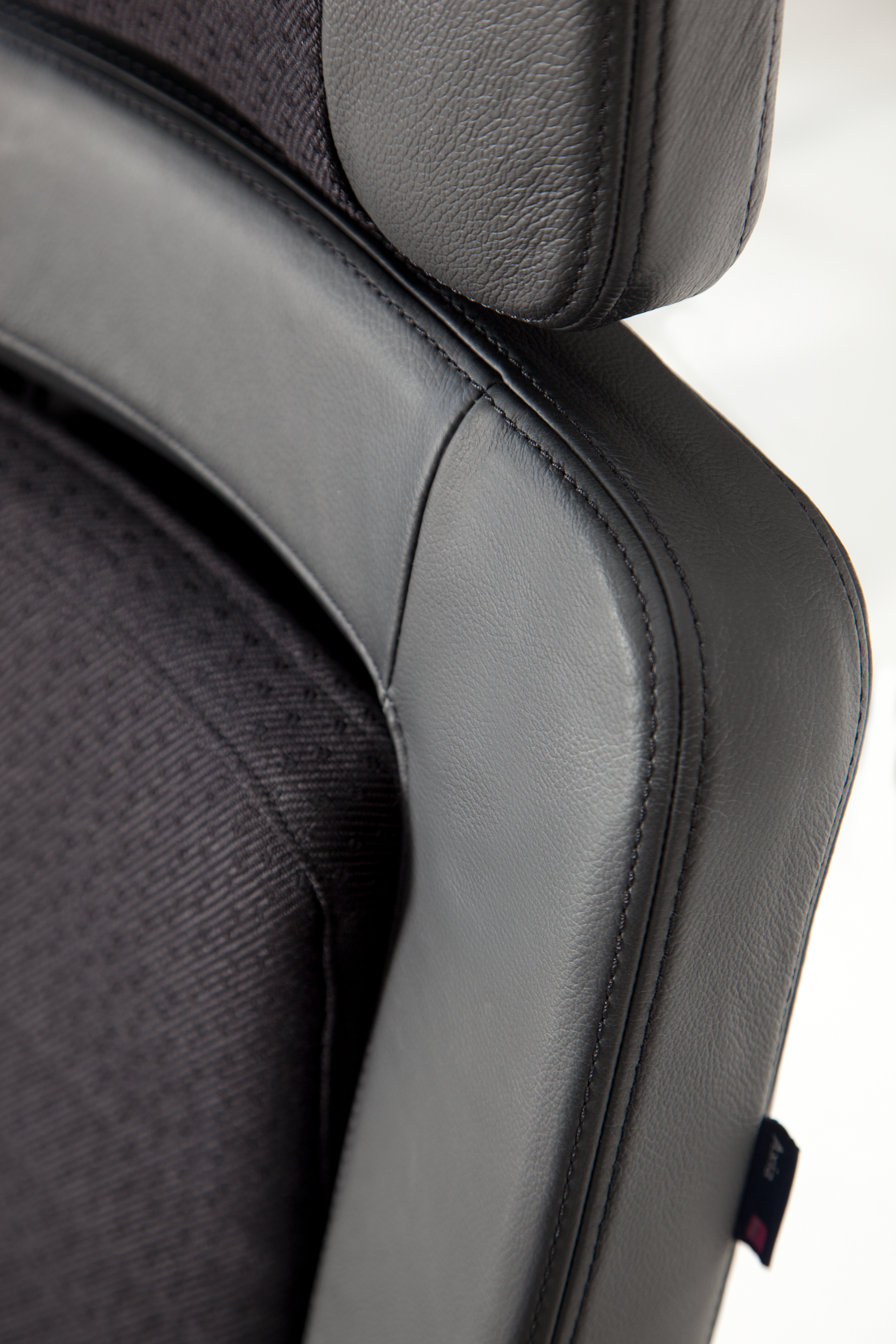 BMA_AX_focus_Detail_02