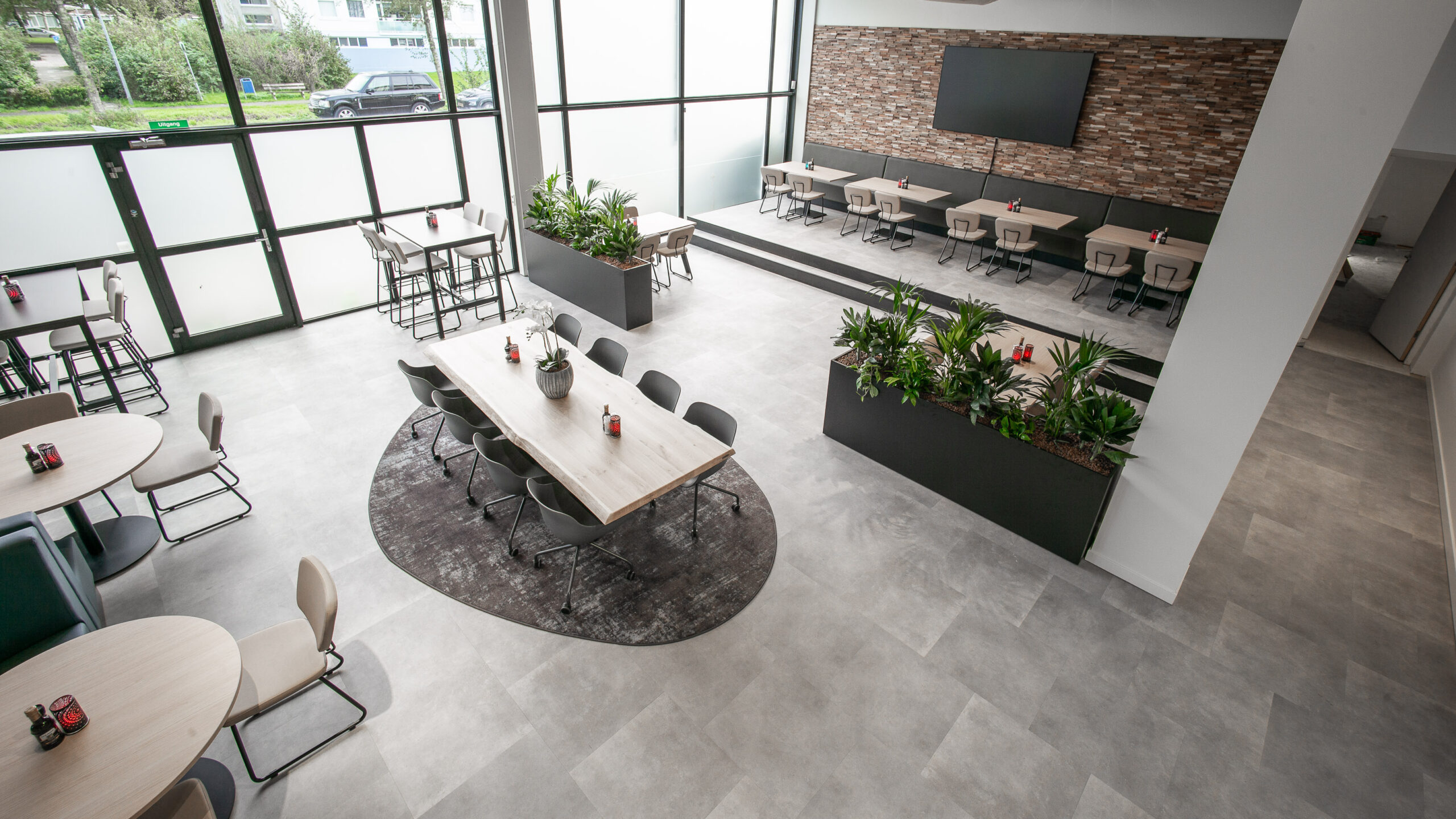 Neem contact met ons op